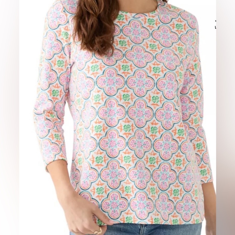 Kim Rogers Women's 3/4 Sleeve Scenic Print T-Shirt in White Medallion, Size XXL
